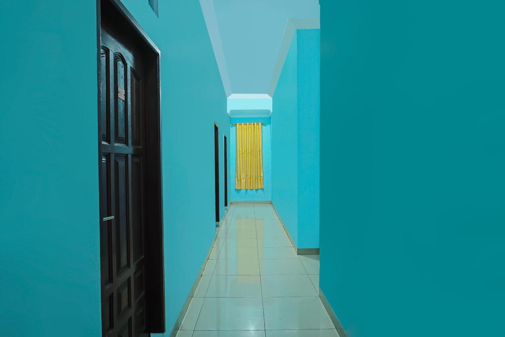 Oyo 92577 Hotel Sidikalang Near Kejaksaan Negeri Dairi Esterno foto